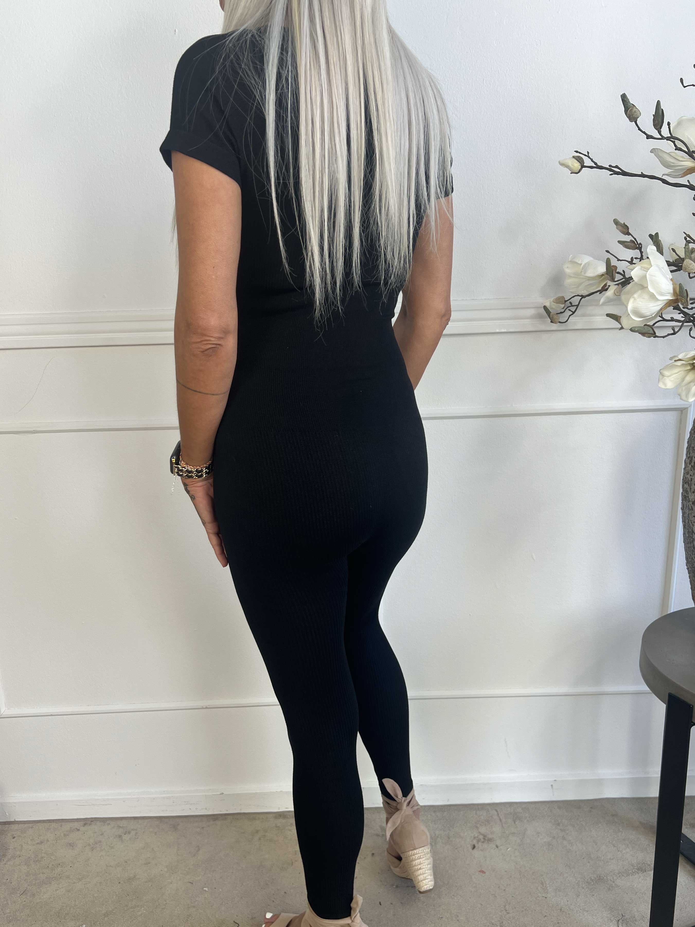 Slim Bodysuit - Blød elastisk bodysuit i rib